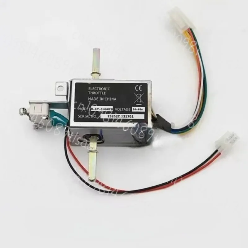 

Поставляемая в Китае дроссельная заслонка акселератора вилочного погрузчика ET-126 24 В/48 В Вход 0-5 В Выход