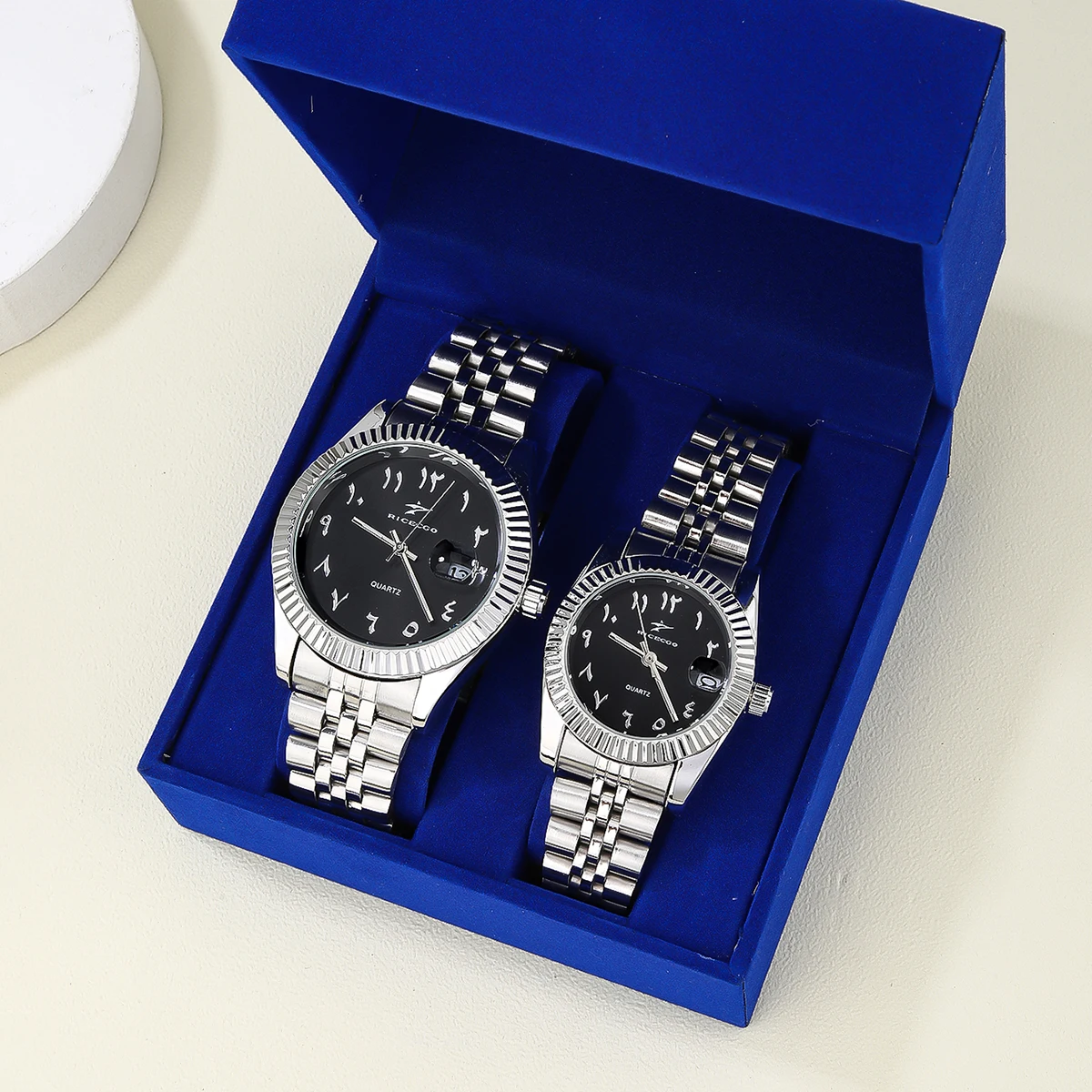 ricecgo-アラビア数字スケール-カップルウォッチ-ステンレススチール-クォーツ時計-ビジネスカレンダー-メンズ＆レディースウォッチ、ギフトボックスセット