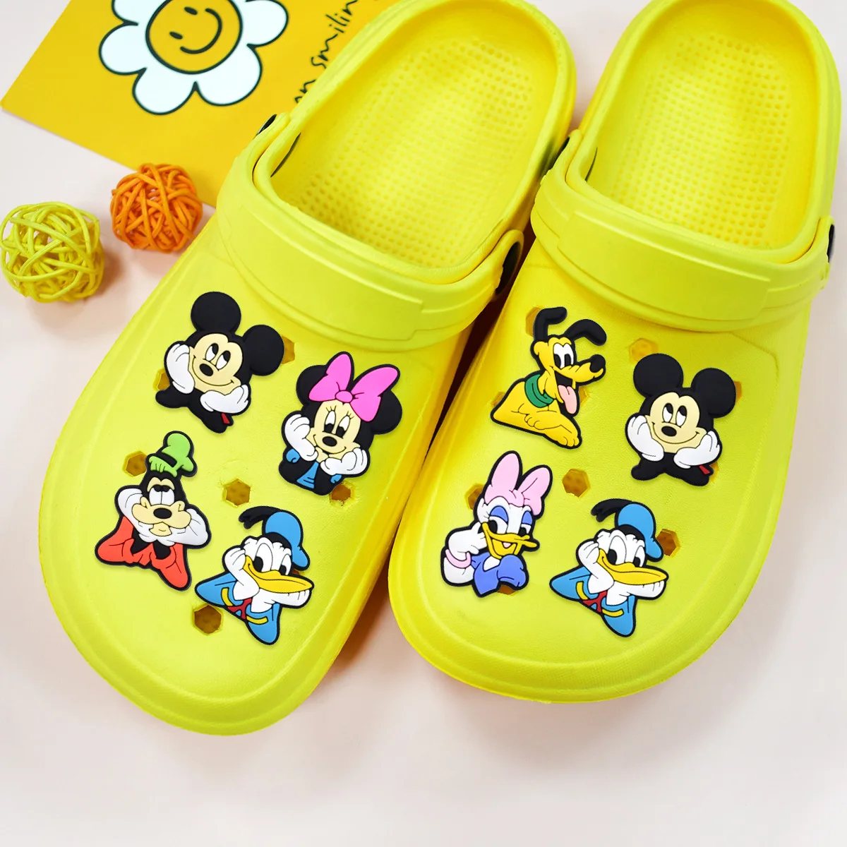 6pcs New Design Cartoon Mickey Minnie DIY accessories PVC Praise Shoe charmas clow for clogs Slides Gift Idea Easy to install