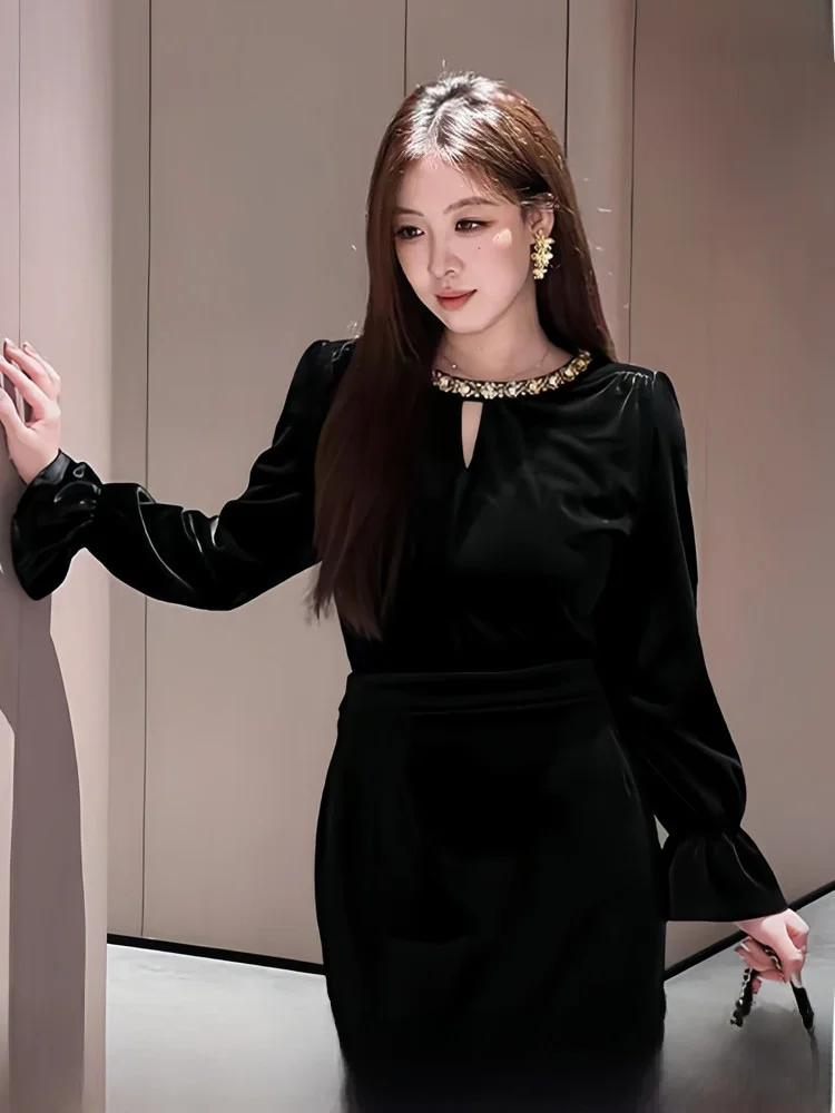 

Velvet Long Sleeve Set High Waist A-Line Skirt Elegant Commuter Korean Style plus Size Women's Fashion Ensemble Winter Outfit