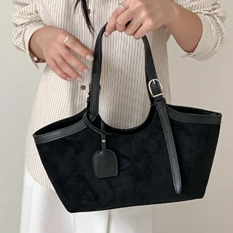 Brand Women's Basket Bag Retro Patchwork Design Versatile Handbag Large Capacity Autumn Winter Commuting Shoulder Underarm Bag