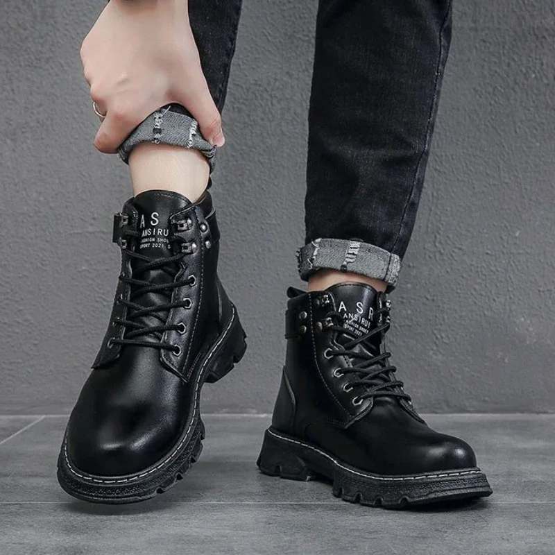 

Модные мужские высокие ботинки, осень-зима 2022, новая однотонная корейская повседневная универсальная обувь на молнии со шнуровкой, увеличивающая рост