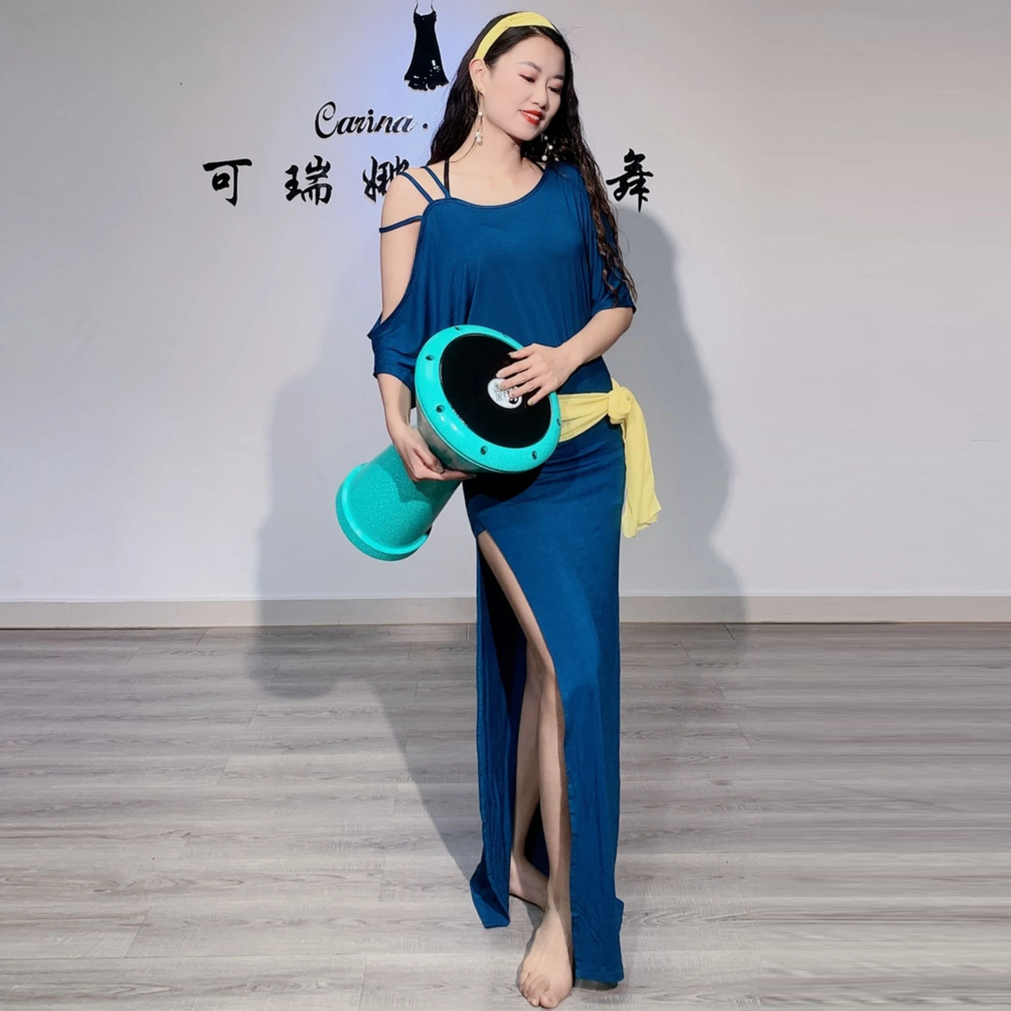 Aangepaste buikdans gewaad oefenkostuum nieuwe volksstijl modale baladi prestatiekostuum teamkostuum oosterse dans