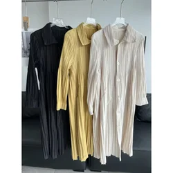 Autumn New Miyake Pleated Lapel Long Sleeved Jacket for Women, Fashionable and Age Reducing  Trench Coat for Women