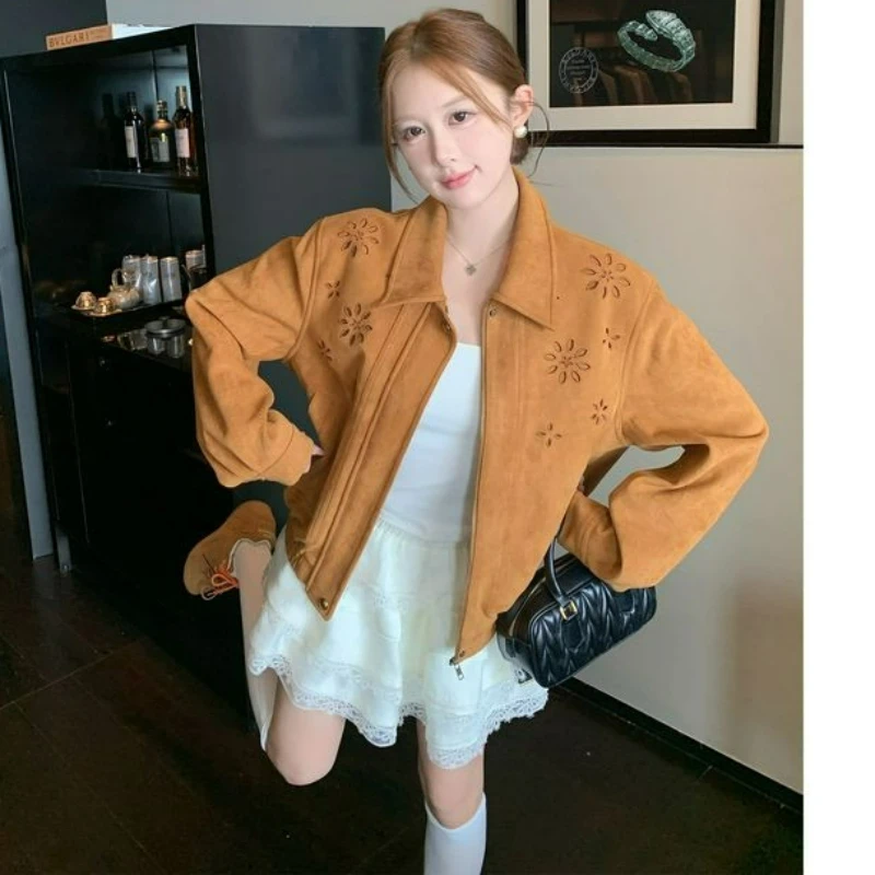 

New Fashionable Design Flower-patterned Hollowed-out Short Jacket for Women 2026 Autumn Slimming with Lapel Zipper Short Jacket