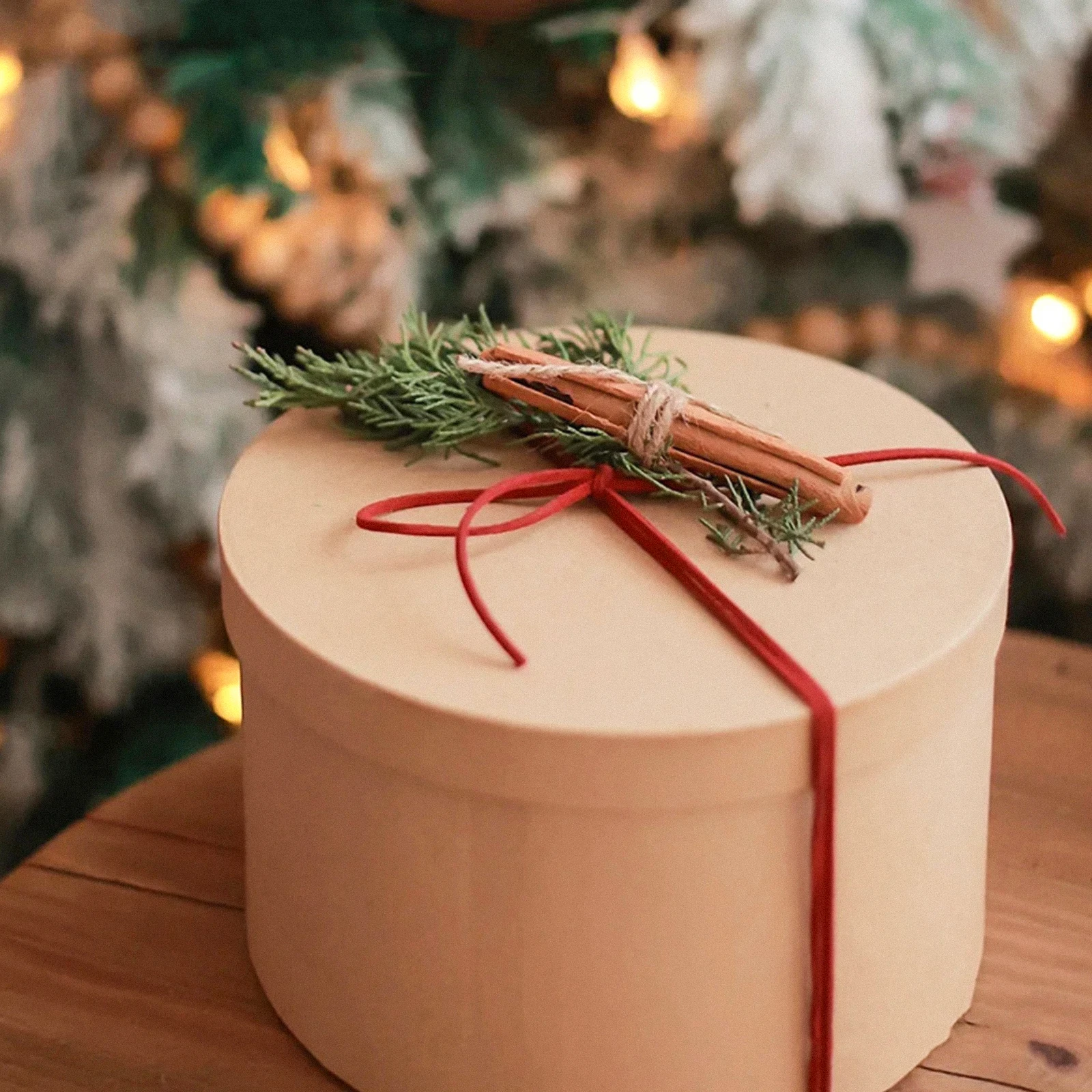 

s Kraft Paper Box Round 12.5x12.5x6 Dessert Container Lid Gift Storage Sweet Packing Baking Chocolate Candy Perfume Wrapping