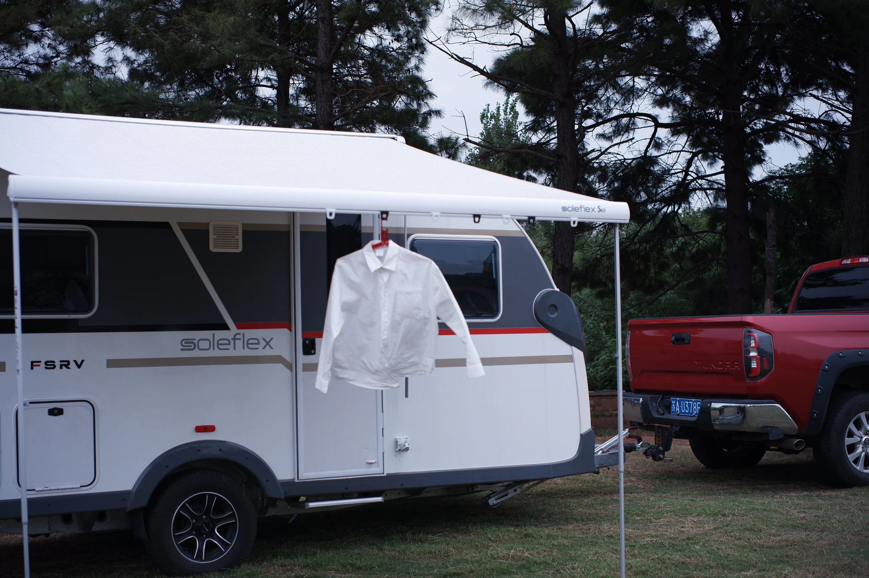 S35E Roof Mounted Electric RV Top Mounted Awning Camper RV Exterior Accessories