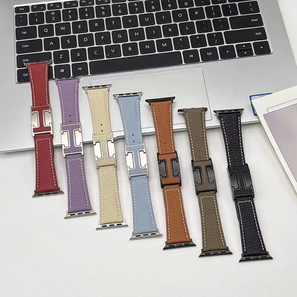 Women Leather Strap for Apple Watch Series 10 46mm 42mm Magnetic Bands for Apple Watch 9 7 8 6 5 4 Se 45mm 44mm 41mm 40mm 38mm