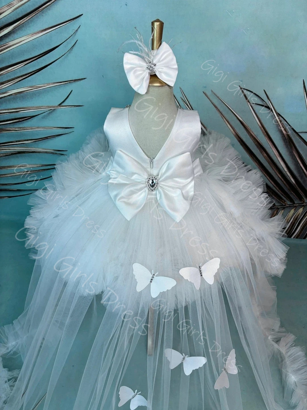 فستان فتاة الزهور من التول الأبيض مع ذيل فراشة ثلاثي الأبعاد فستان عيد ميلاد مطرز بالكريستال مخصص للأطفال فستان حفلة الأميرة