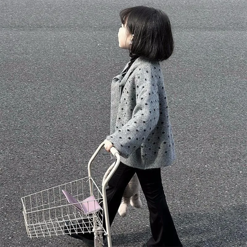 

Girl's Autumn Korean Inspired Polka Dot Knit Cardigan Coat with Lace Up Collar Elegant Ladylike Style