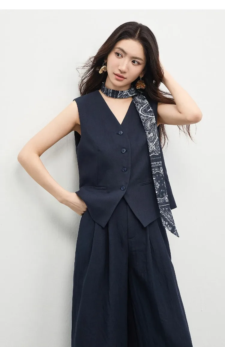 SENTUBILA Damen Weste mit V-Ausschnitt, Sommer 2026, Neues Minimalistisches Pendler-Design, Einfache Ärmellose Oberbekleidung mit Kordelzug, 162JA4957 – Detail 29