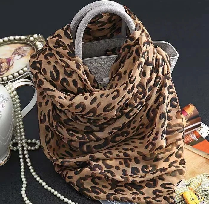 Vintage Leopard Pattern 100% Silk Scarf for Women Elegant Long Shawl Wrap Thin Soft Neck Scarf for Travel Streetwear