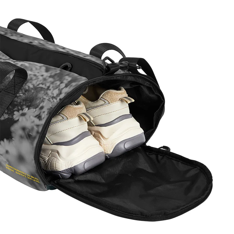 Cubo de zapatos independiente con separación seca y húmeda, bolsa de gimnasio para ejercicio, astronauta nacional de viento de marea en blanco y negro, entrenamiento de viaje, natación