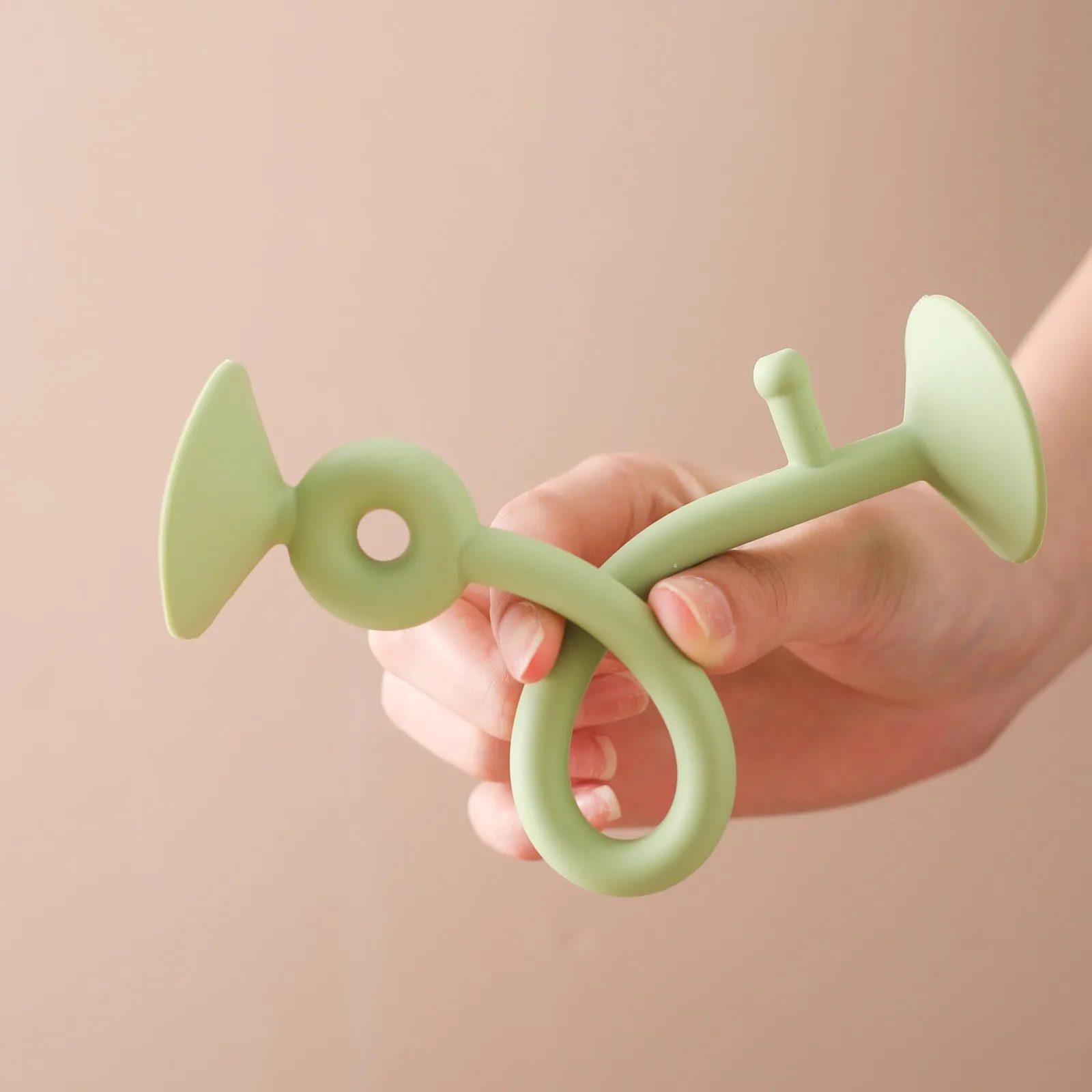 Silicone Baby Teether Rattle, Dumbbell Shape Sensory Shaker, Soft, Durable, Easy to Clean, Color/Shape Recognition Gift
