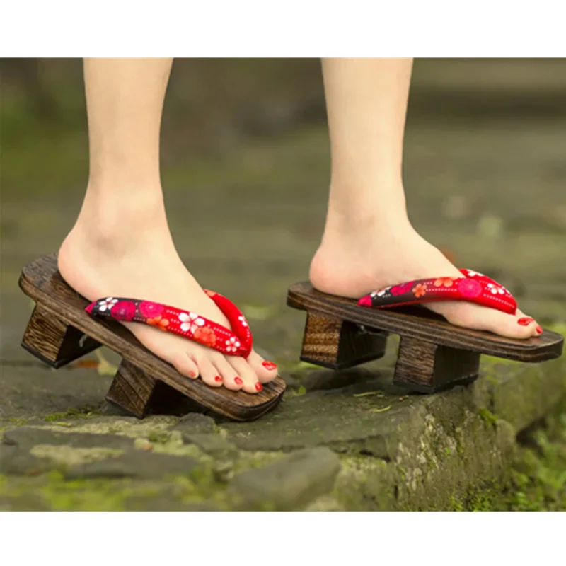 Japanese Traditional Paulownia Wooden Shoes Women Kimono Cosplay Costume Man Geta Sauna Slippers Clogs Floral Flip-flops Sandals