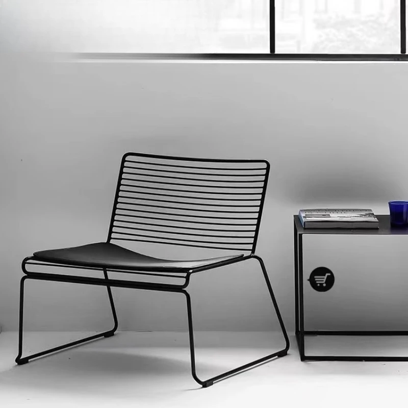 

Elegance Bedroom Living Room Chair Reading Fancy Weird Relaxing Living Room Chairs Design Black Sillones Modernos Furniture Home