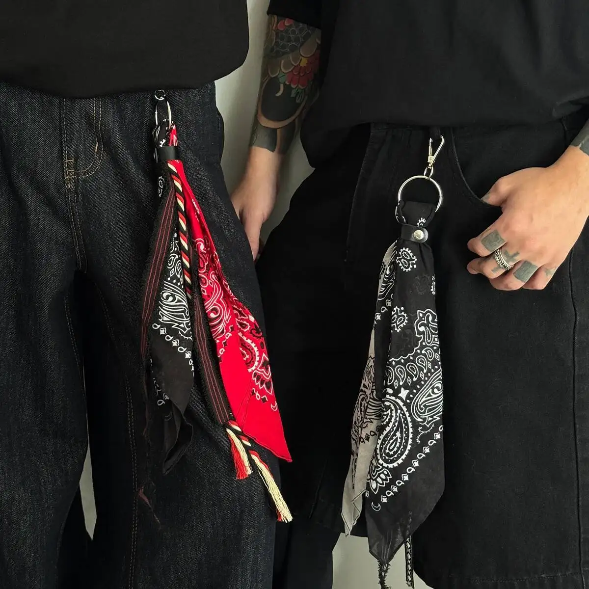 Salircon 2 Stile Neue HipHop Band Taille Hosen Kette Hosen Schlüsselbund Männer Trend Taschentuch Charme Tasche Anhänger Schlüsselring Schmuck