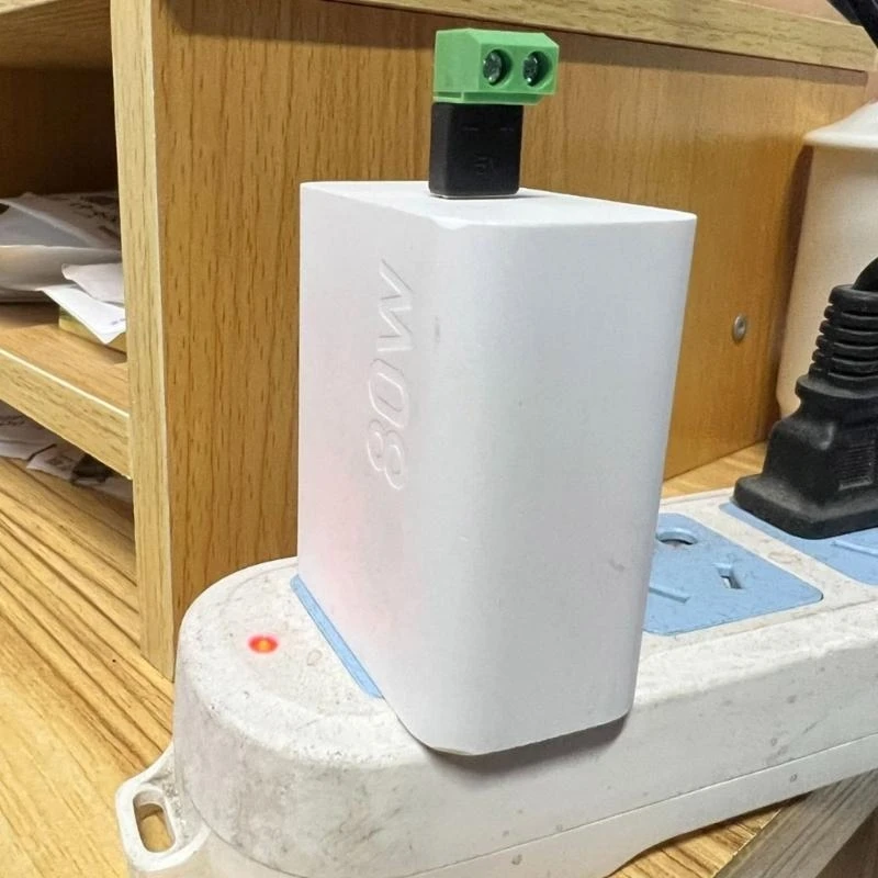 5V Typ C do 2 -pinowy adapter blokowy bez lutowania dla małych urządzeń