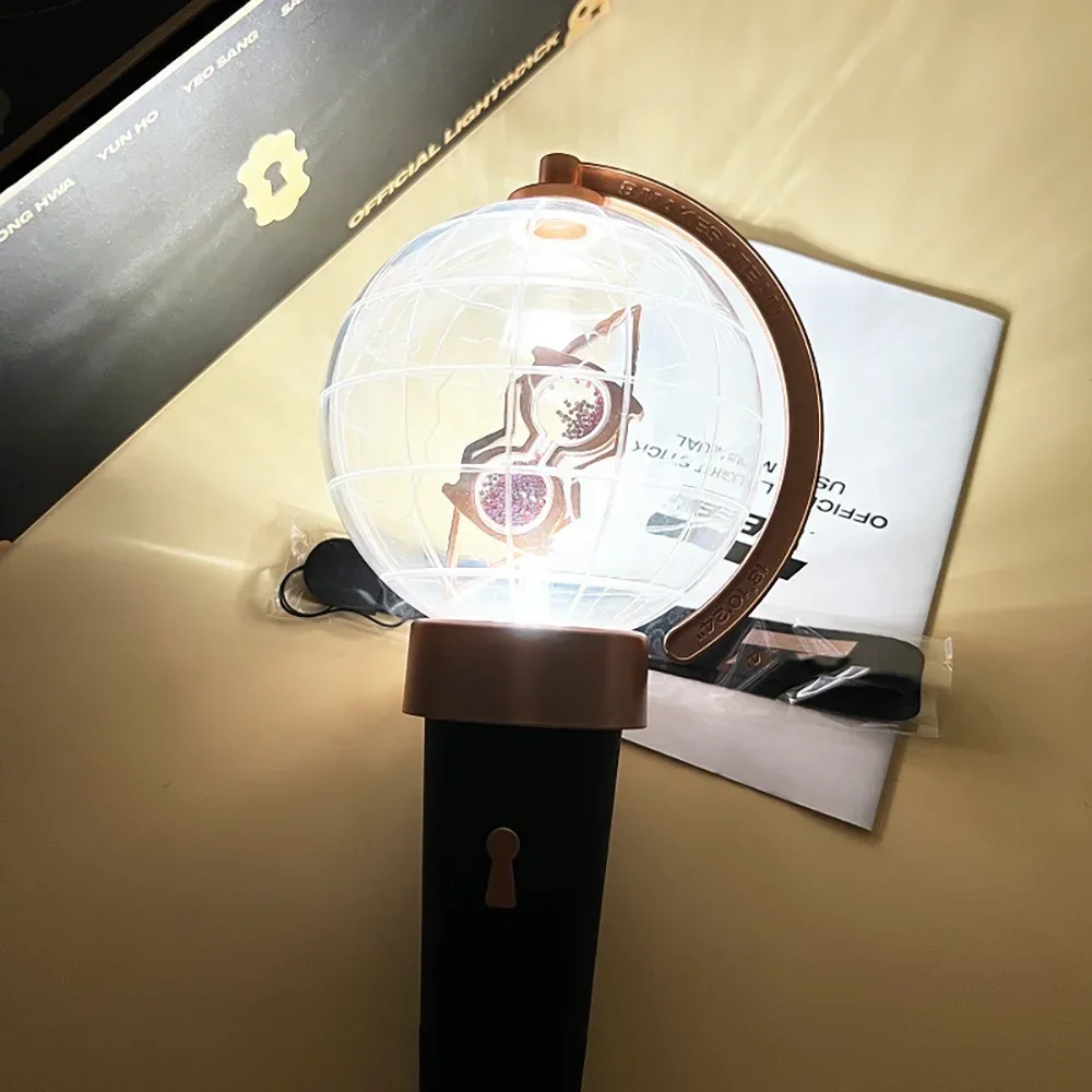 Kpop Ateezed Lightstick Globe Hand Lamp Support Concert Lamp Party Light Stick Flash Fluorescent Ateez Fans Collection Gift