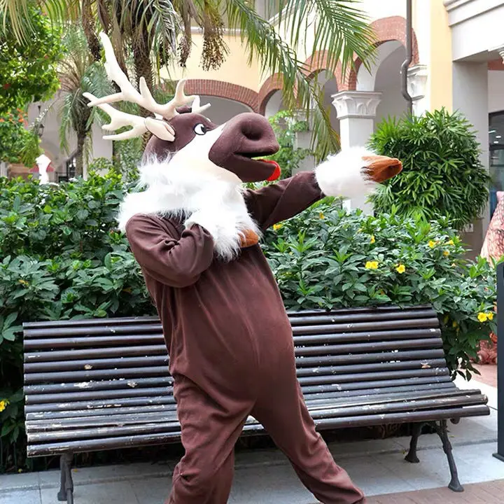 Christmas Deer Mascot Costume Plush Cartoon Elk Santa Claus Adult Cosplay Anime Costume Carnival Christmas Halloween Party Dress