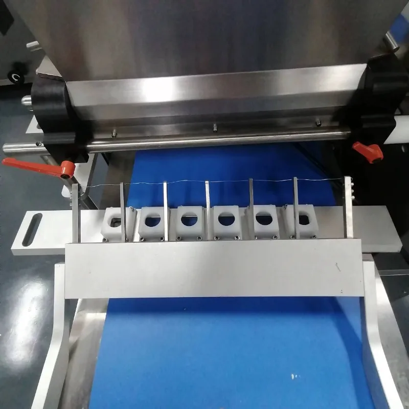 New High Efficiency Automatic Bakery Cake Filling Machine Cookie Depositor Planetary Mixer 304 Stainless Steel Commercial Use