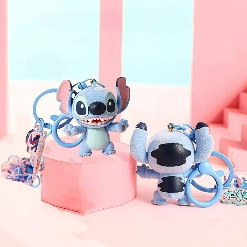 ディズニー漫画ステッチかわいい植毛立体ペンダント、バックパックオーナメント、キーホルダー、誕生日プレゼント