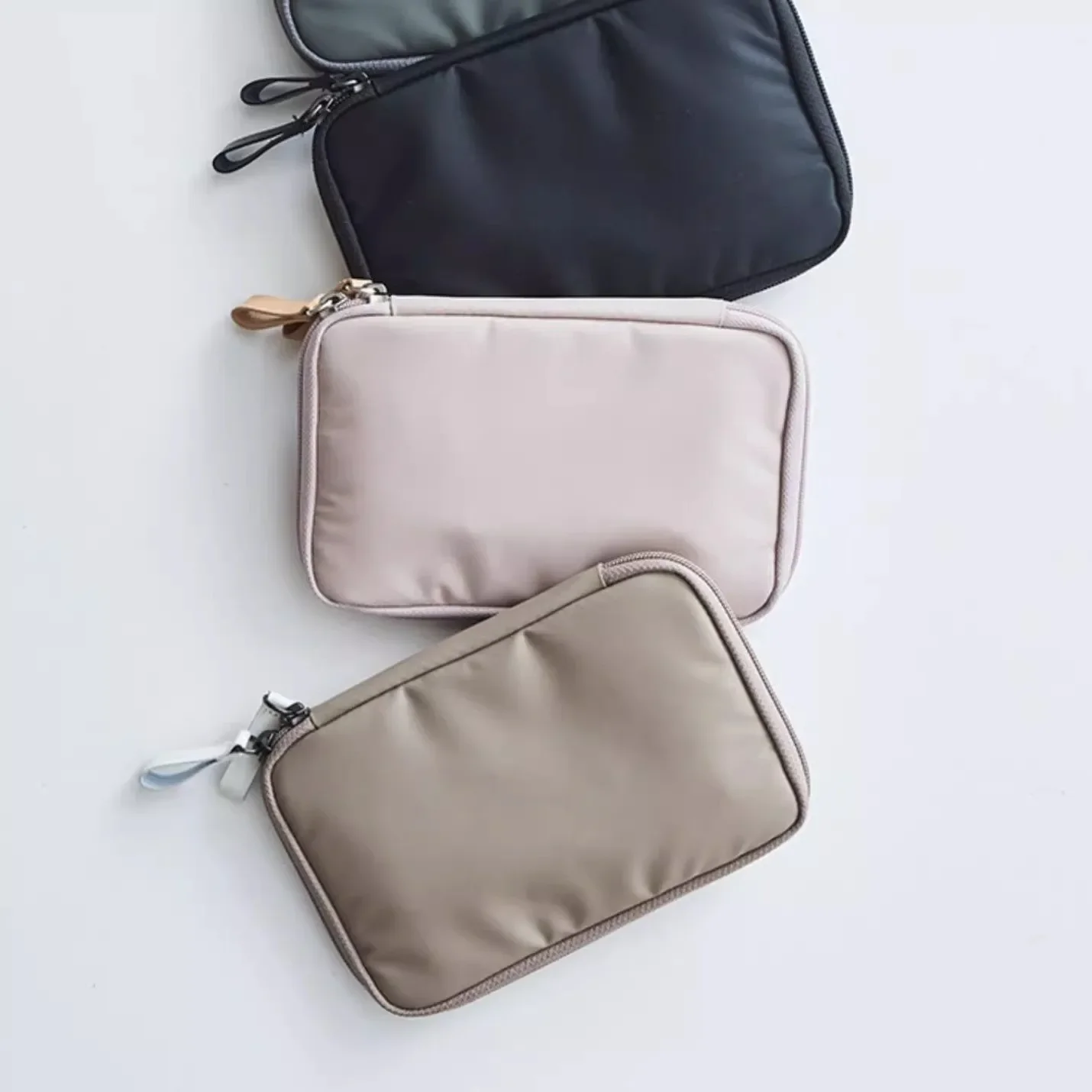 #19 Travel Document Wallets Comparison Guide