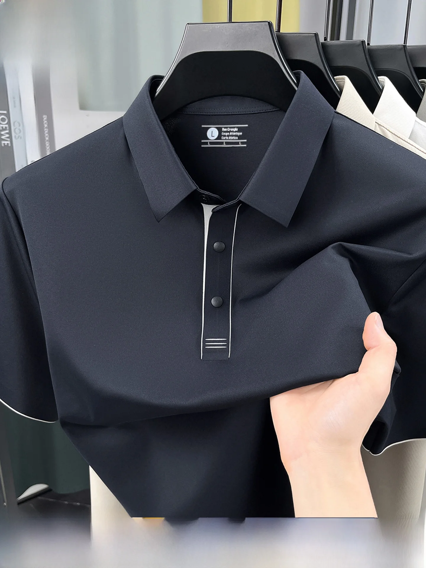Camisa  de Manga Curta em Seda Gelada para Homens Marca TUCANO Sem Necessidade de Passar a Ferro Respirável Confortável C...