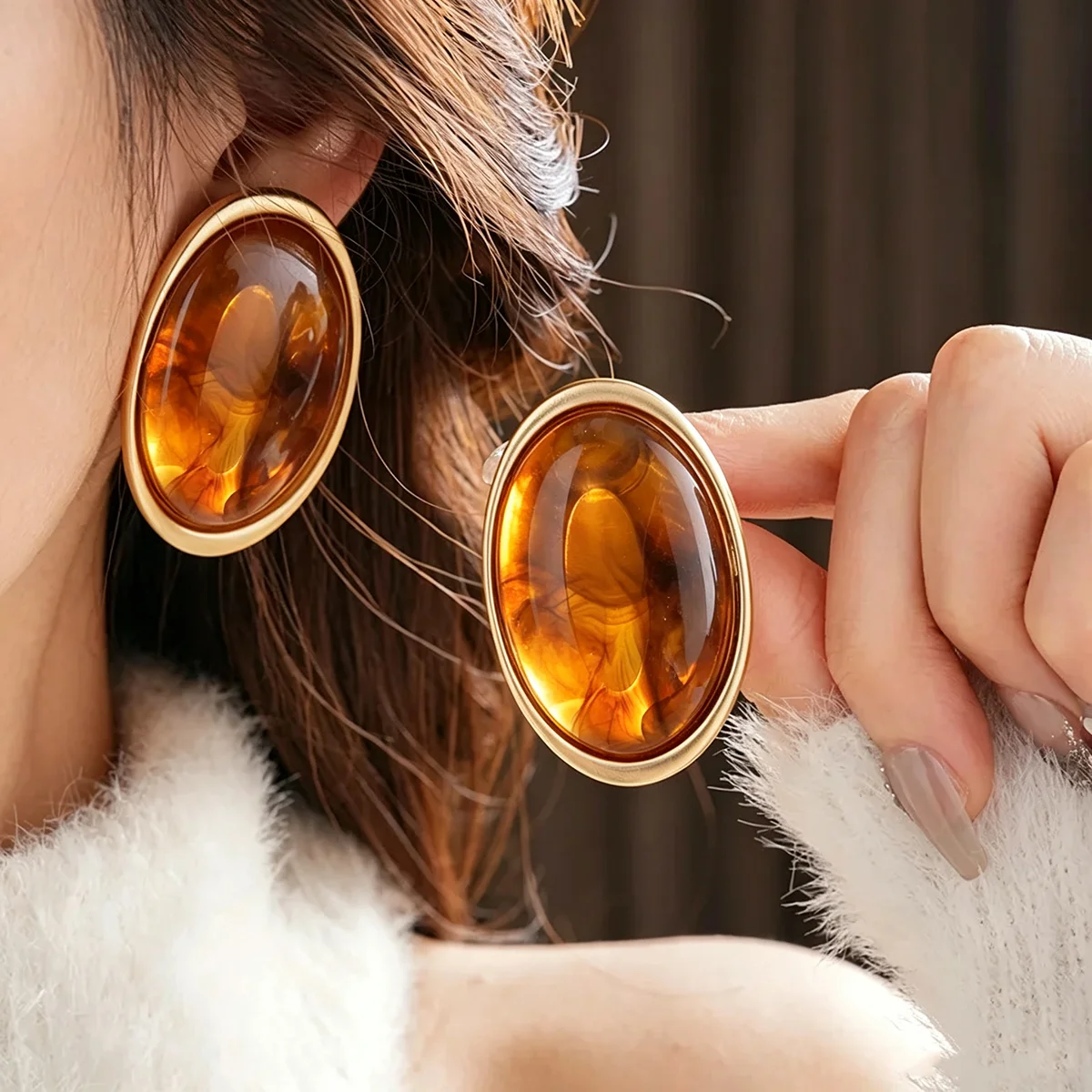 DOO MEI Mehrfarbige Retro Große Ovale Acryl-Ohrstecker für Frauen, Glatte Unregelmäßige Harz-Ohrstecker, Schmuck-Accessoires – Detail 14