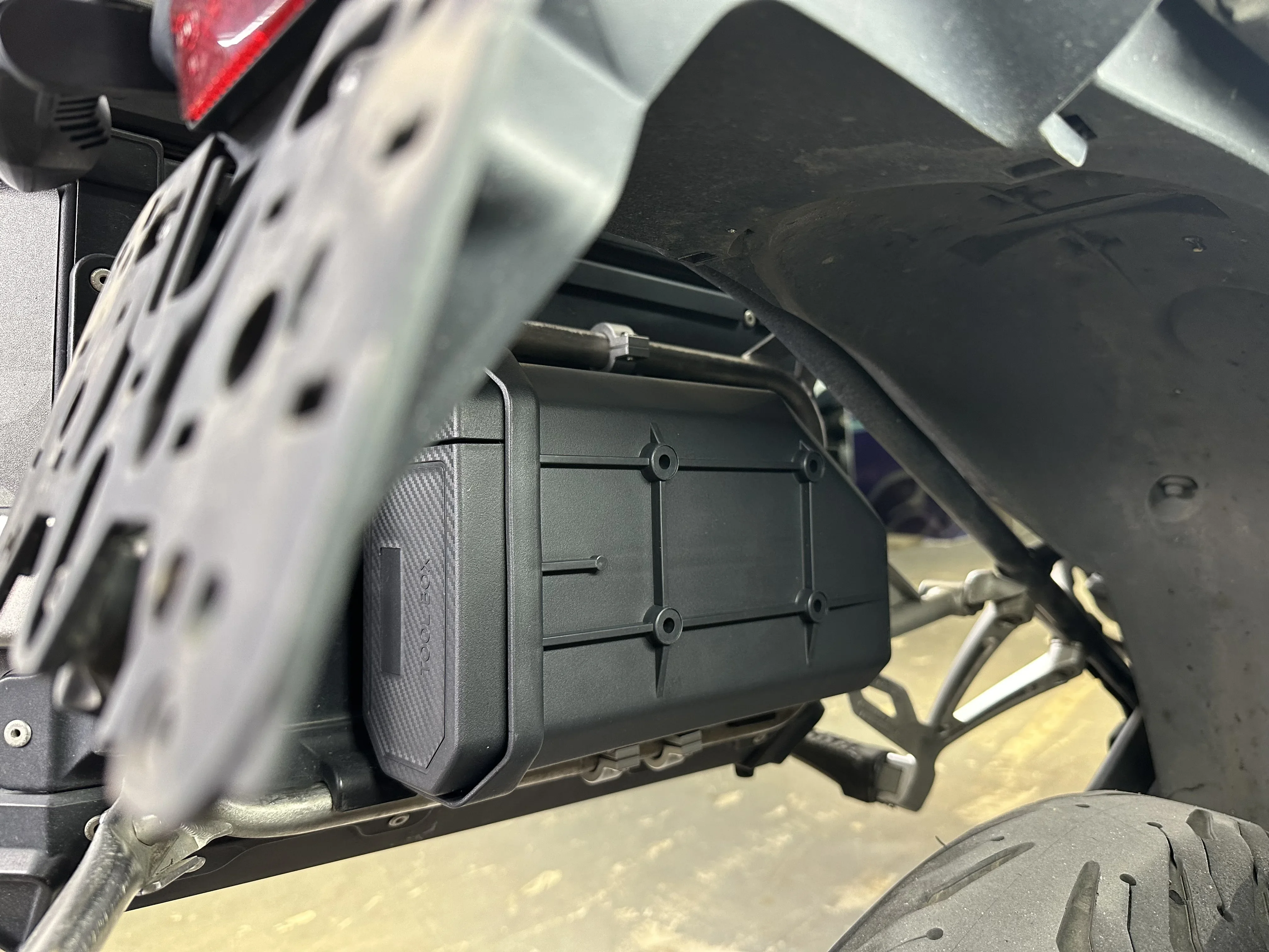 Per Benelli TRK702 TRK502X 2016-2020 2021 2022 TRK 702 502 X Cassetta degli attrezzi per moto Cassetta degli attrezzi con staffa laterale sinistra in alluminio