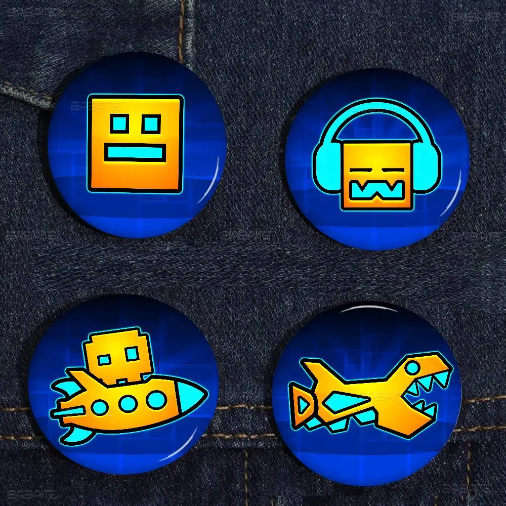 Game G-Geometry D-Dash-S Cartoon Brooches Anime Badge Round Handmade Brooch Lapel Pins Jewelry for Backpack Clothes Gifts