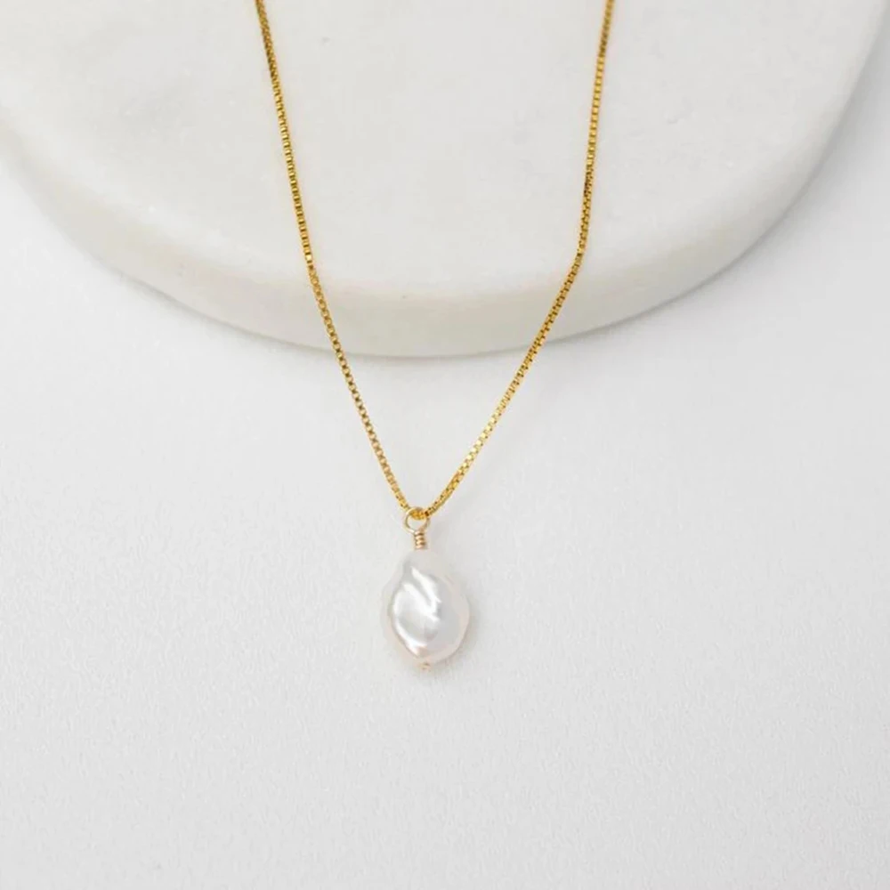 

Necklace 14K Gold Filled Box Chain Choker Natural Baroque Pearl Pendant Boho Collars Jewelry for Women Party Birthday Daily Gift