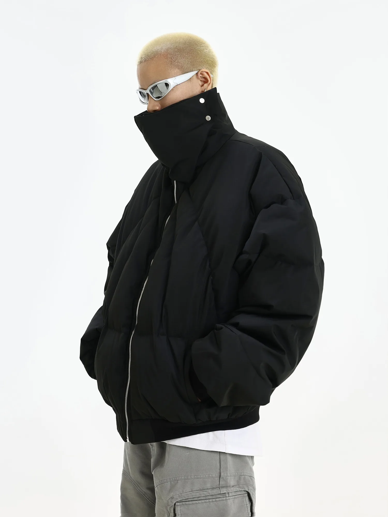 

American Retro Short Stand Up Collar Pleated Cotton Jacket Winter Men's High Street Design Niche Thick and Warm Armor Coat