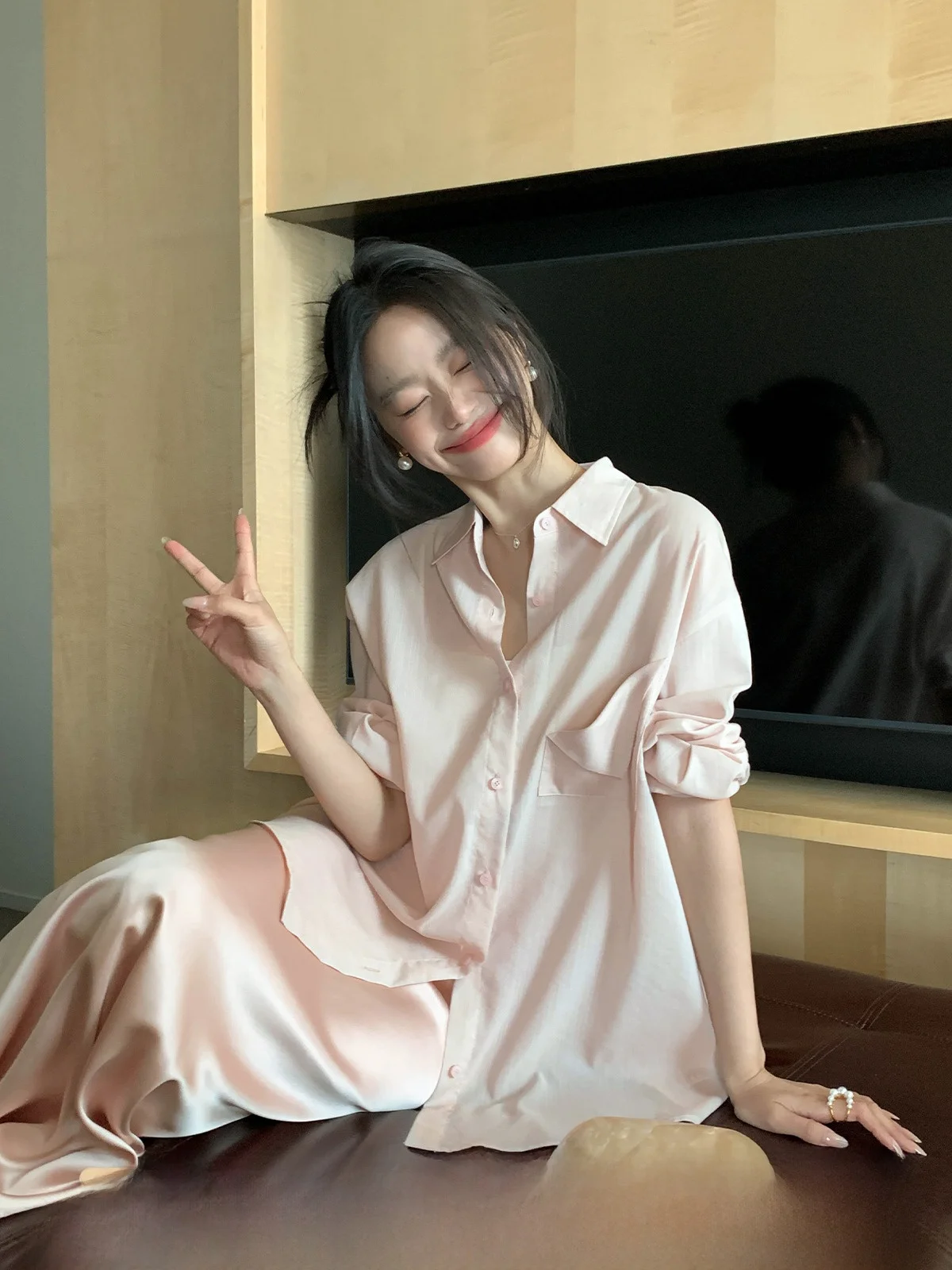 

Lui Xianxi Korean Sle Thin Open Cardigan irt Women's Loose Long Sve Turn-down Collar Top Casual Loose Fit Polyester Blend