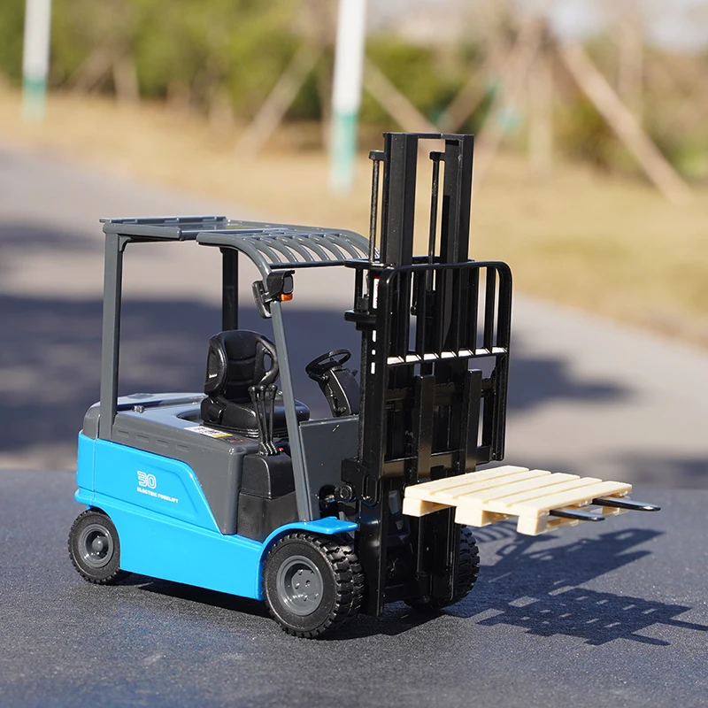 High Quality 1:25 Byd Cpd 30 Diecast Electric Forklift Engineering Machinery Toy Model for Gift, Toy