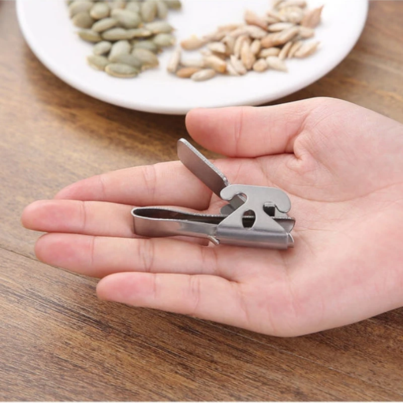 1PC Wonderlife Sheller Nut Opener Melon Seed Plier Clamp Pistachio Opener Sunflower Seed Peeler Walnut Pine Cracker Kitchen Tool