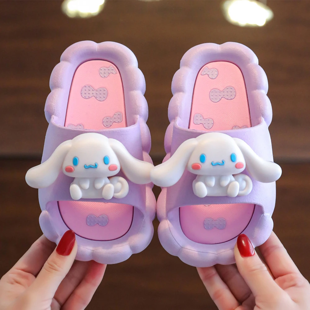 Pantofole estive per bambini Cartoon sanhos Anime Hello Kitty Cinnamoroll pantofola da bagno traspirante antiscivolo per la casa bambini per ragazza