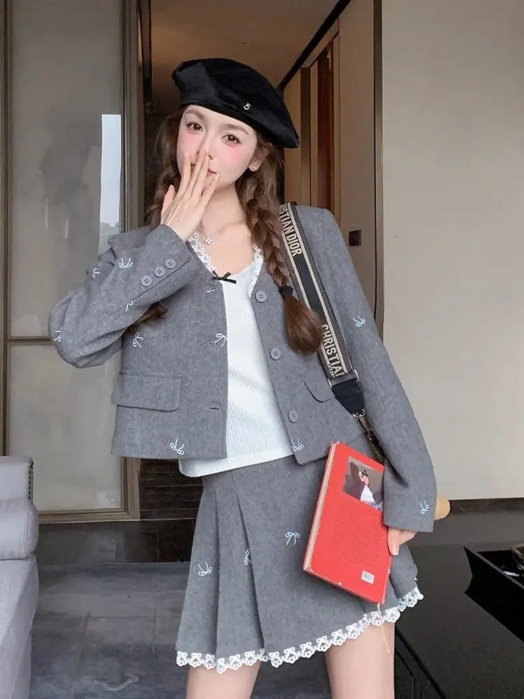 

Vintage Elegant Lace Patchwork Cardigan Coat Women+ Spring Autumn Embroidery Bow Ruched Skirts 2025 New Two Piece Sets