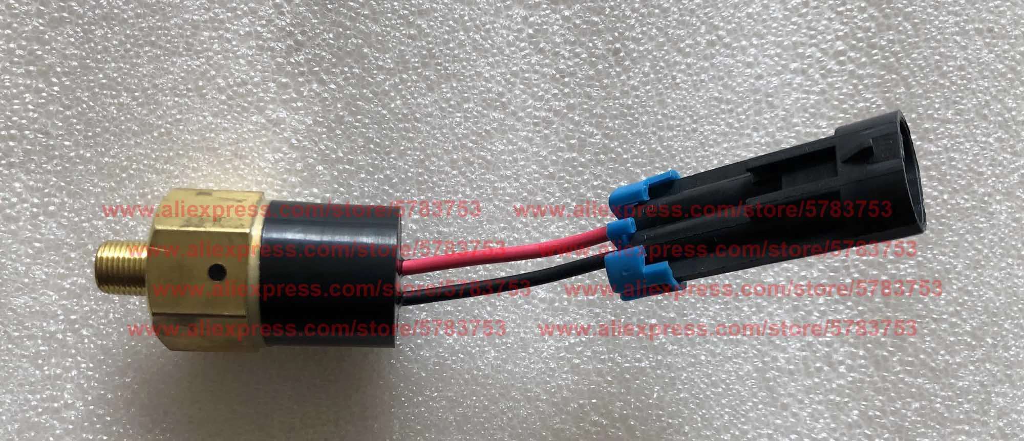 Bobcat 6676053 Oil Pressure Sensor, Bobcat E08 E10 E14 E16 319 320 321 322 323 324 418 453 463, Kubota D722