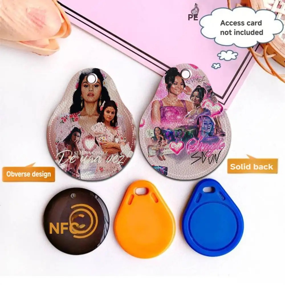 Singer Selena Gomez Actress 1PCS PU Leather Keychain Protective Case Door Lock Access Control Tags Card Bag Key Tag Ring