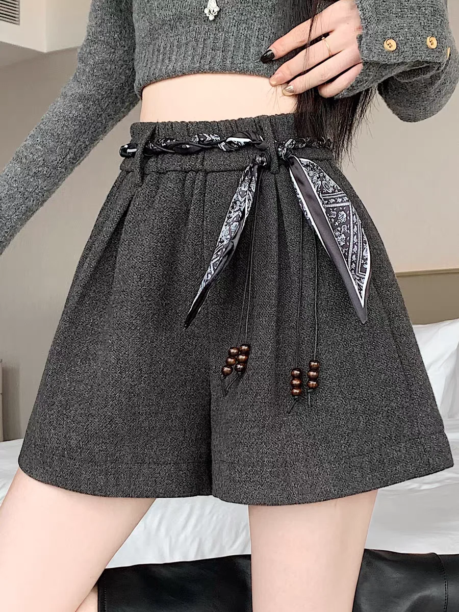 Outono inverno shorts cinza grosso cintura alta elástica a linha shorts de perna larga para mulheres pequenas, shorts de tweed de emagrecimento