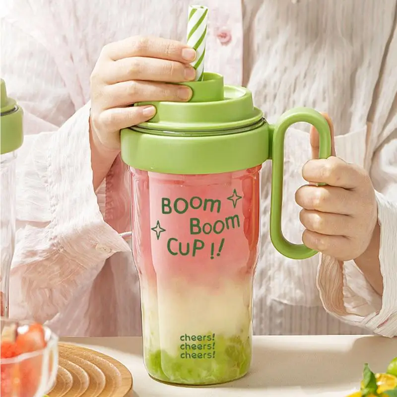 Drink Shakers Cocktail 33.8OZ Large Capacity Clear Alcohol Shaker Leakproof Multifunctional Mixer Shake Cup Bottle Blender For