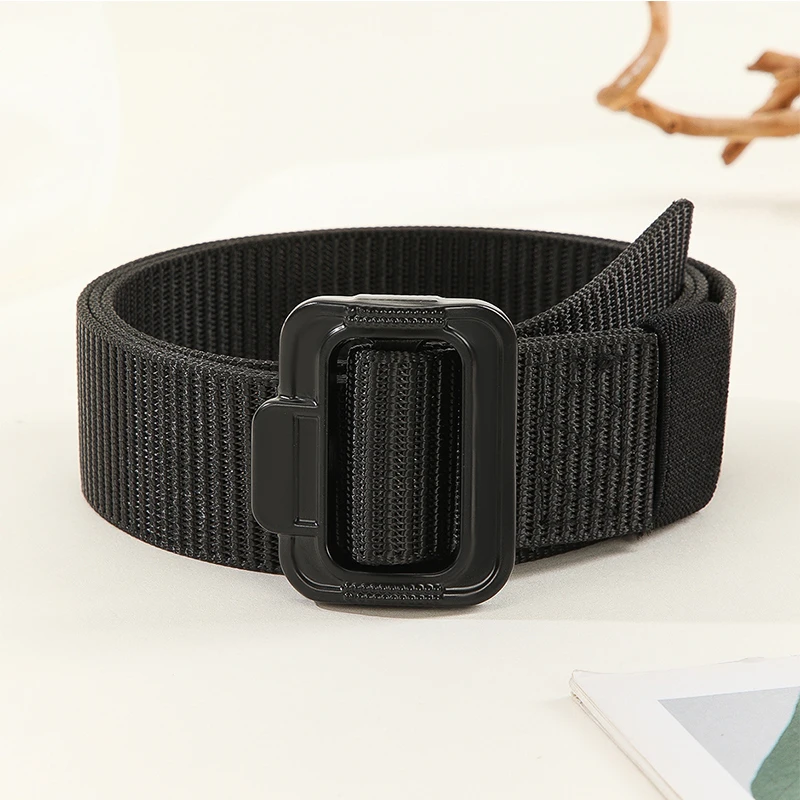 1pc Classic Style Canvas Belt with A Metal Sun Buckle, Suitable For Everyday Wear.