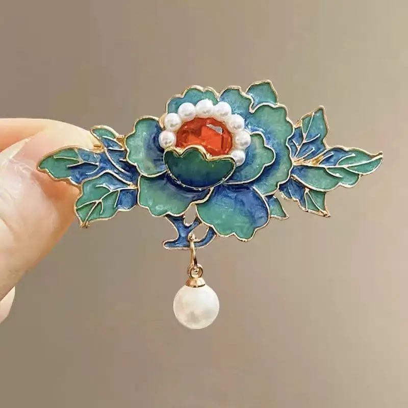 

Заколка для волос с синим цветочным узором в новом китайском стиле для женщин, подходит к классическому ципао, элегантная боковая заколка с высоким креплением.