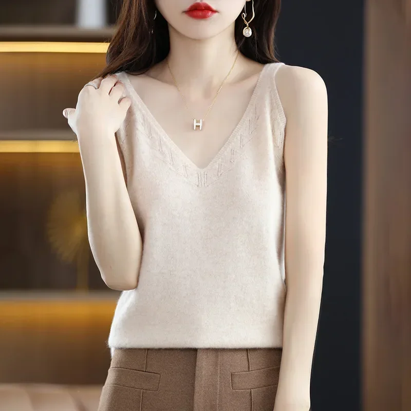 Spring Summer Women Sweater Vest Slim Fit V-neck Sleeveless Knitwears Tops Korean Fashion Innerwear Bottoming Shirt Knit Vests