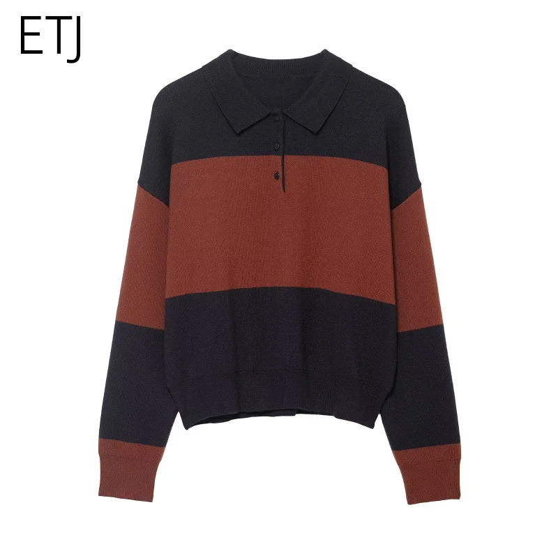 

ETJ 2025 женский осенне-зимний новый продукт в консервативном стиле с широкими полосками и длинными рукавами, воротником-поло, свободной трикотаж