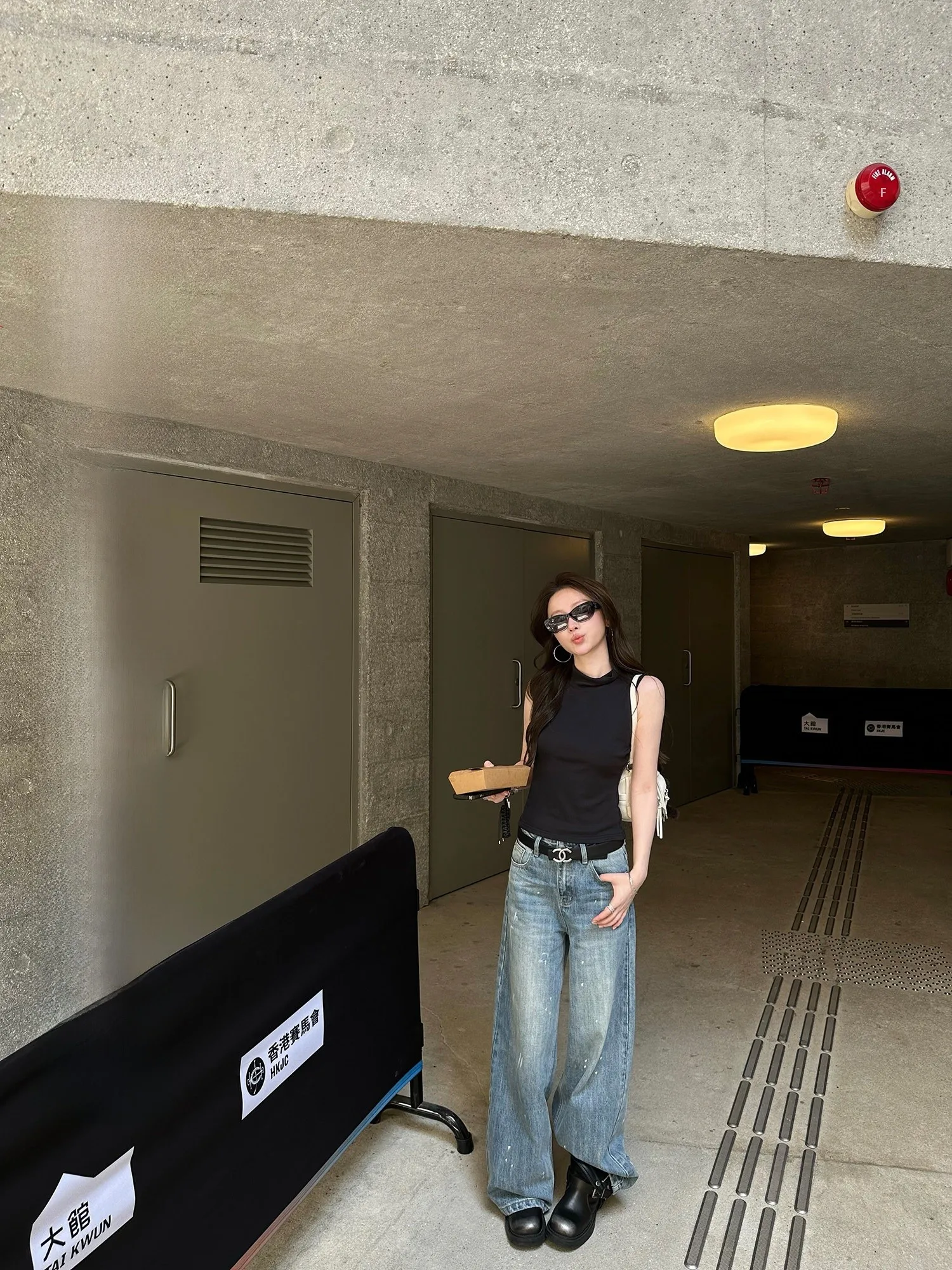 

Retro American Washed Blue Ink Splashed Wide Leg Jeans Loose Fit Casual Low Waist Denim Pants Goo Goo Eyes Youth Spring Wear