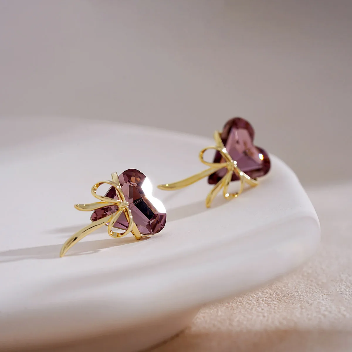 New Fashion Trend Unique Design Elegant Exquisite Purple Crystal Heart Butterfly Stud Earrings Women Jewelry Party Premium Gift