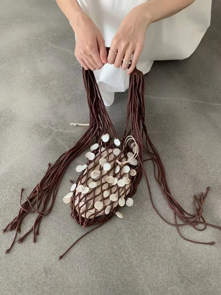 Богемная сумка ручной работы из ракушек для женщин, дизайн с кисточками, полая сумка на плечо, летние повседневные сумки для отдыха и путешествий, женские сумки подмышками
