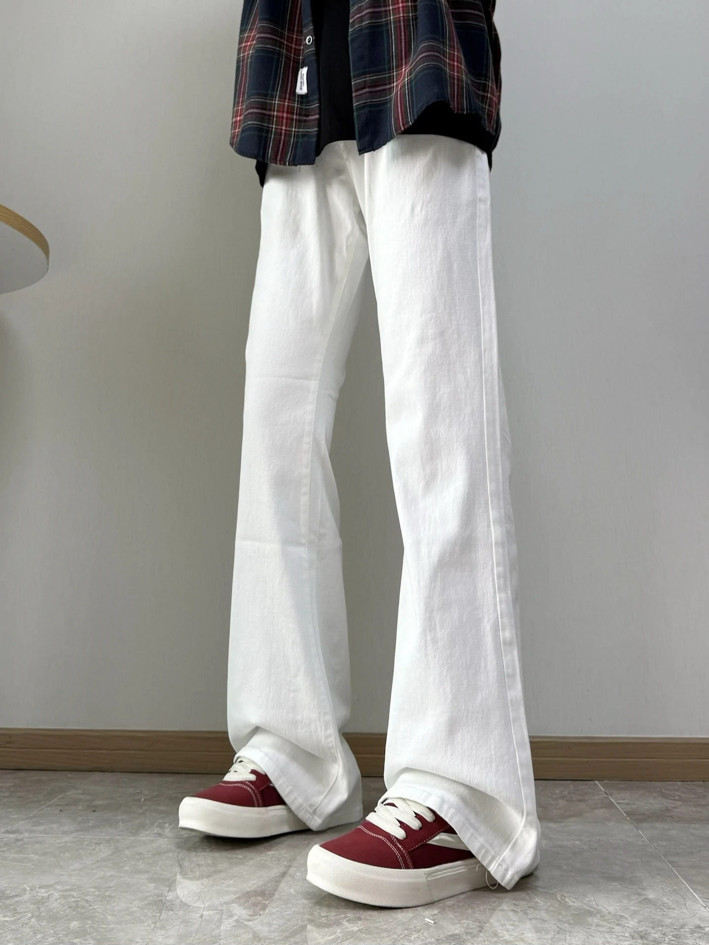 

Cleanfit White Leaf Blade Men's Jeans American High Street Slimming Straight Leg Micro Flared Pants Wear Resistant Loose Fit